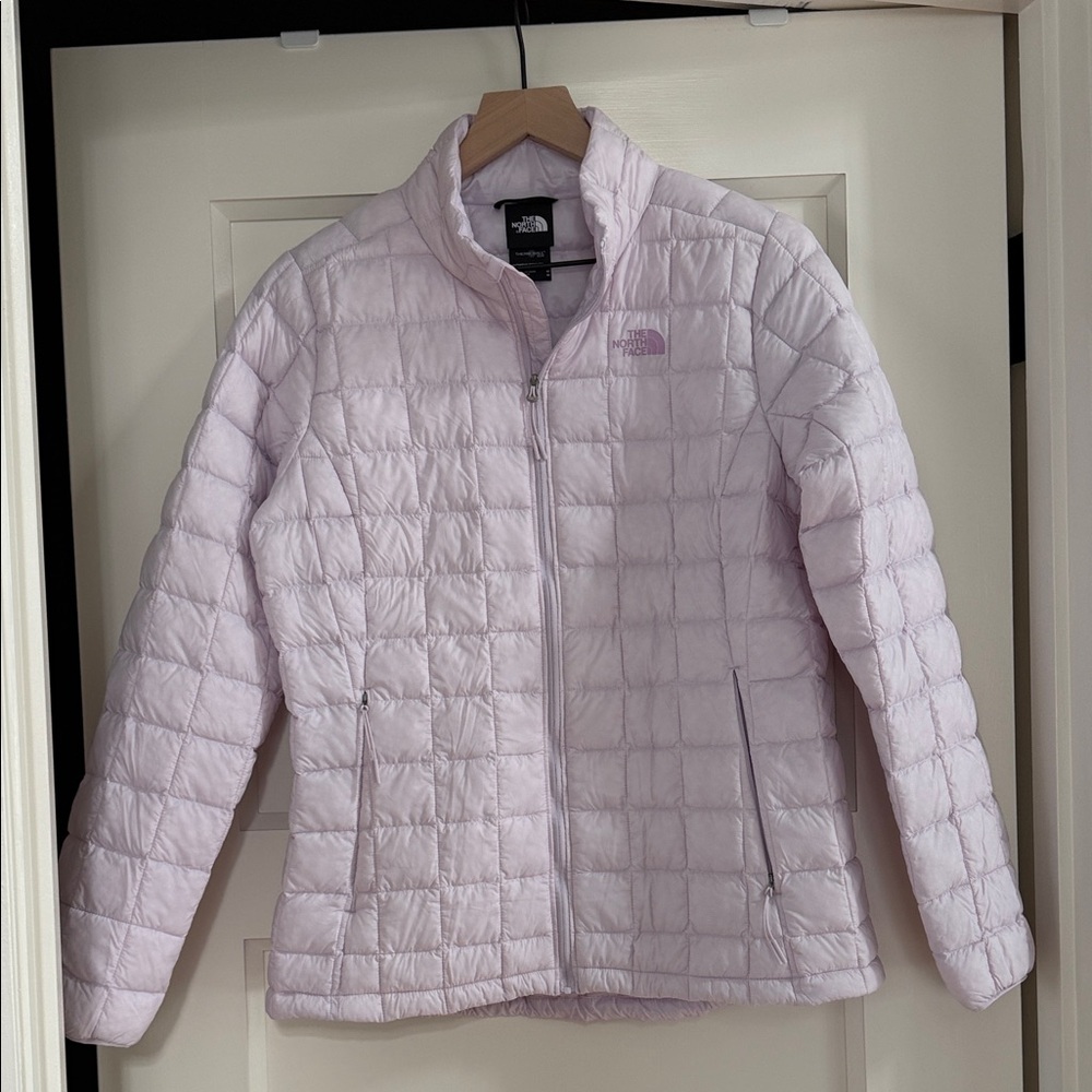 The North Face Women's Soft Lavender Puffer Jacket